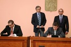Ilustrační obrázek ke článkuNa ministerstvu obrany byly podepsány smlouvy na odprodej nepotřebných letounů L-159 ALCA