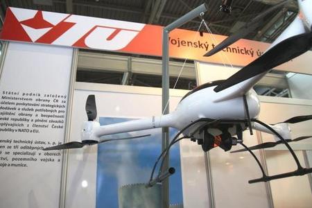 Letecký monitoring či seizmický stend, tyto novinky představil státní podnik na AMPERu