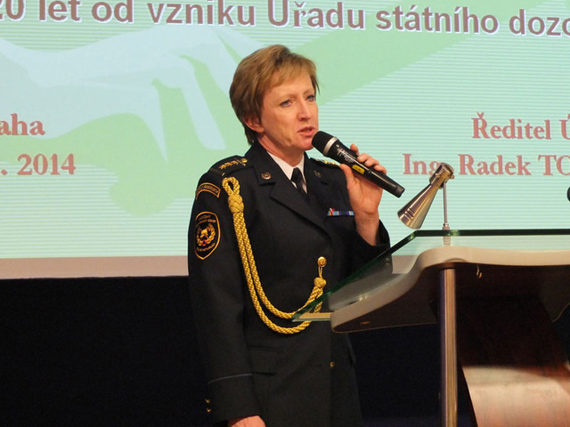 Z odborného shromáždění pracovníkú Úřadu státního odborného dozoru MO 3 - plk. Květa Skalská - vedoucí oddělení prevence Generálního ředitelství hasičského záchranného sboru MV ČR
