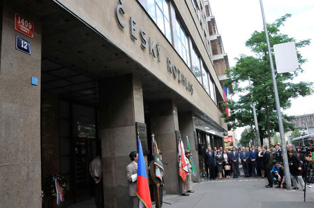 Jsme s vámi - buďte s námi!