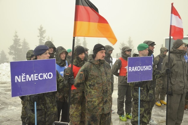 Příslušníci speciálních horských jednotek z Německa a Rakouska