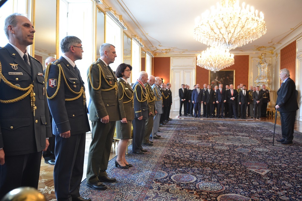 Na Pražském hradě jmenoval prezident republiky nové generály Armády ČR