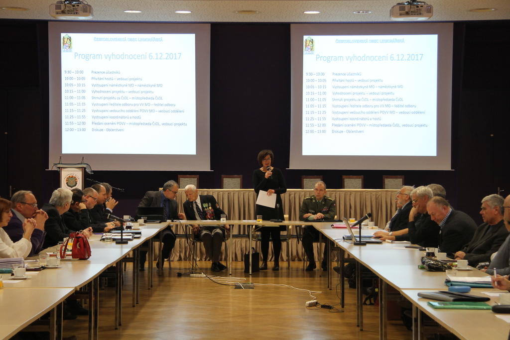 Zástupci MO ČR se setkali s terénními pracovníky a koordinátory projektu Péče o válečné veterány