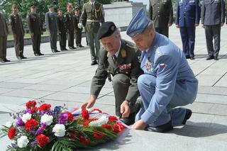 Ilustrační obrázek ke článkuVelitelé posádek v Praze diskutovali o bezpečnostních i celospolečenských tématech