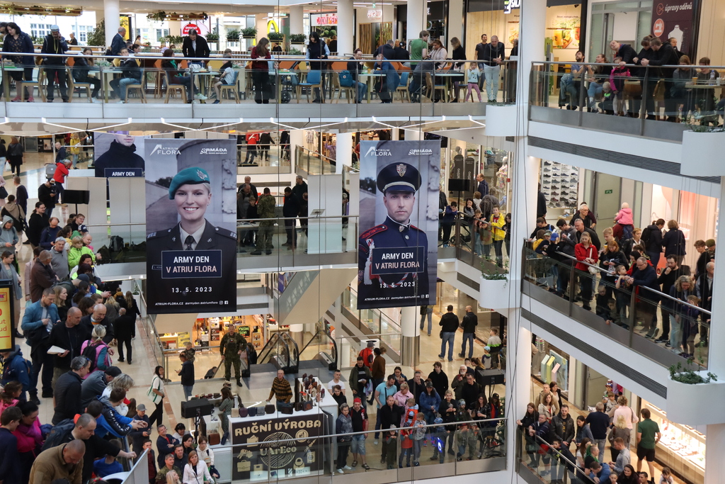 Z Army Dne na Floře