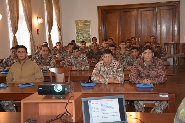 Z výcviku v ČR: Teoretická příprava