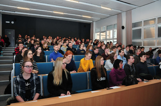Studenti na prezentaci Fakulty vojenských technologií