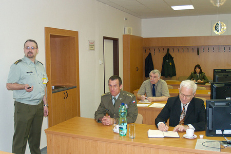 Obhajoby závěrečných prací studentů (2)
