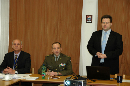 Předání jmenovacích dekretů (2)