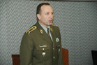  Rektor-velitel brigádní generál Bohuslav Přikryl při prezentaci