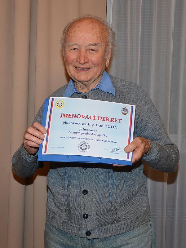 Čestný předseda Klubu výsadkových veteránů Jana Kubiše plukovník v.v. Ivan Kutín