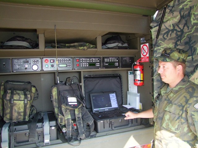  Jeho obsluha má přehled o všech vzdušných objektech