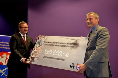 Fotografie z výstavy „Ten druhý život“ podpoří válečné veterány