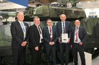 Dceřinka LOM PRAHA VR Group vyrobí pro armádu simulátory obrněnců CV90