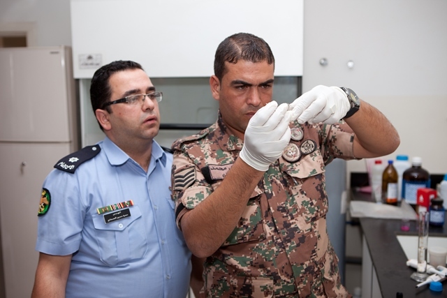 Z výcviku v Jordánsku: Laboratorní praxe