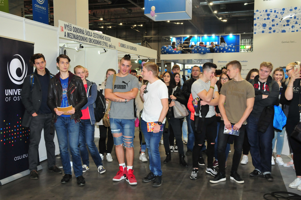 Návštěvníci expozice během dynamických ukázek