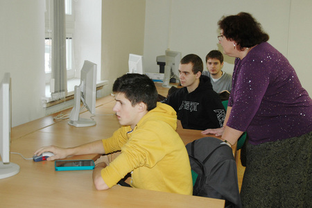 Na místě bylo možné podat si přihlášku ke studiu