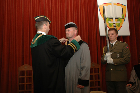 Inaugurace děkana fakulty managementu Univerzity obrany