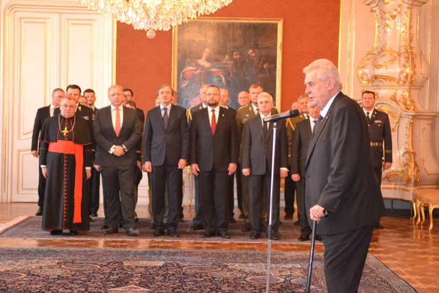 Prezident republiky Miloš Zeman hovoří k nově jmenovaným generálům