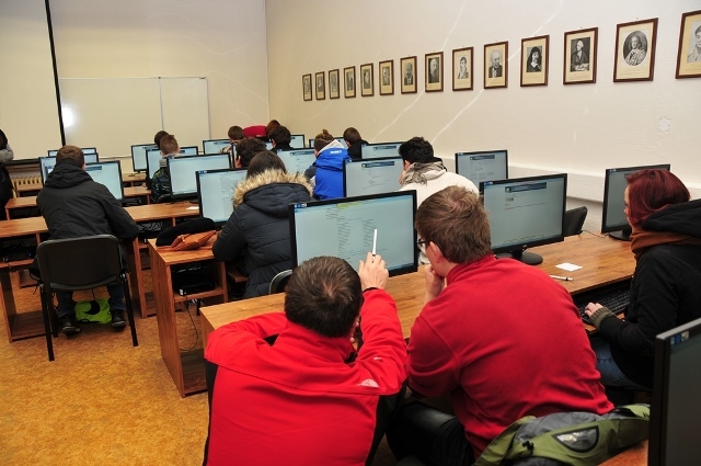 Podávání přihlášek v rámci dne otevřených dveří