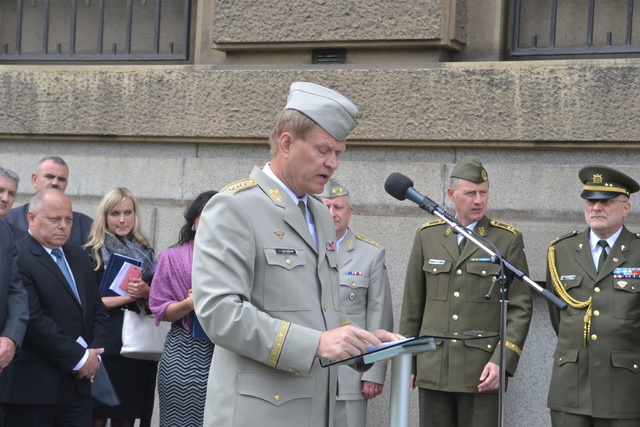 Náčelník GŠ AČR armádní generál Josef Bečvář