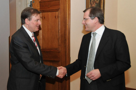 Předvánoční setkání v Hrzánském paláci 5