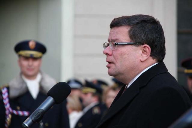 Vojáky Hradní stráže pozdravil ministr obrany Alexandr Vondra