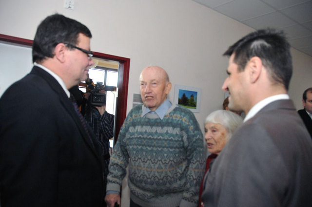 Setkání ministra obrany a jeho náměstka Michaela Hrbaty s budoucími obyvateli oddělení