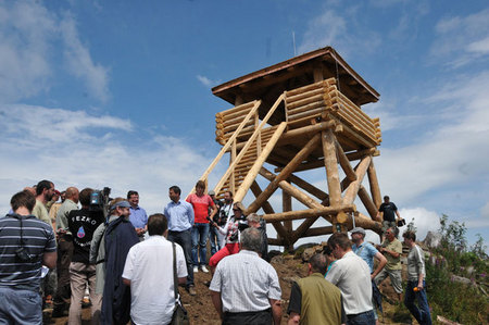 Setkání s novináři na vrcholu Knížecího stolce 11. července 2012