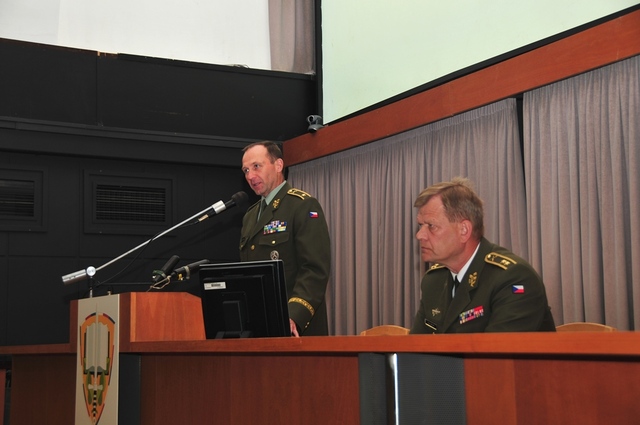 Vystoupení rektora-velitele UO brigádního generála Bohuslava Přikryla