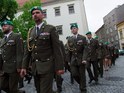  Slavnostní uniformy umocnily dojem z mohutného přesunu