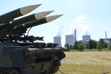 Vojáci ze Strakonic odvrátili teroristický útok na Temelín