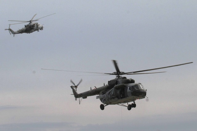 Letová ukázka Mil Mi-171Š a Mi-24/35