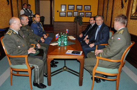 Ze společného jednání na MO ČR