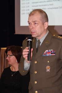Ředitel odboru péče o válečné veterány plukovník gšt. Eduard Stehlík 