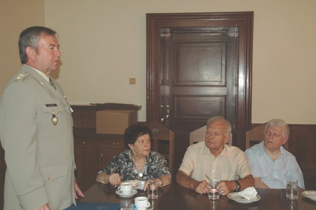 Představitele partnerských sdružení a organizací přivítal zástupce rektora plk. gšt. Josef Trojan