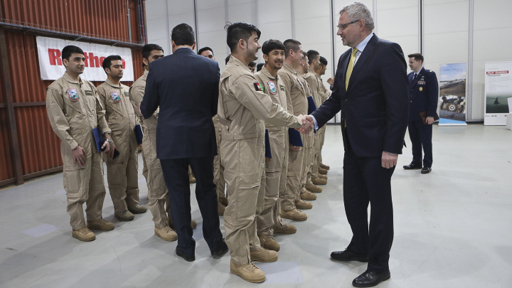 LOM vycvičil další afghánské piloty