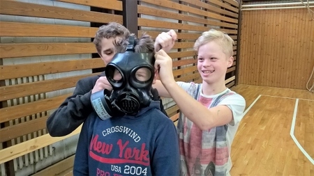 Frýdlantské děti už vědí, že nasadit správně masku nemusí být žádná sranda 