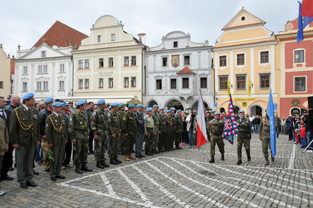 Modré barety se setkaly v Českém Krumlově. Už podesáté