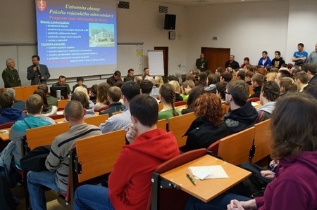 Univerzita obrany se představila na Dni otevřených dveří 