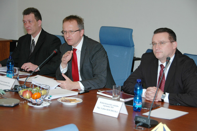  Státní tajemník MO se blíže zajímá o obsah přípravy studentů v jednotlivých specializacích