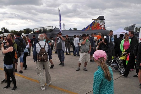 K leteckému festivalu v Hradci neodmyslitelně patří i Armáda ČR