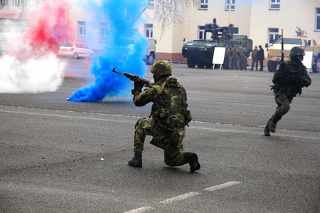 Ukázka taktiky družstva při vedení boje v nestabilním prostředí