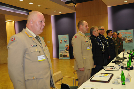 Účastníci pražské konference náčelníků vojenských policií (2)