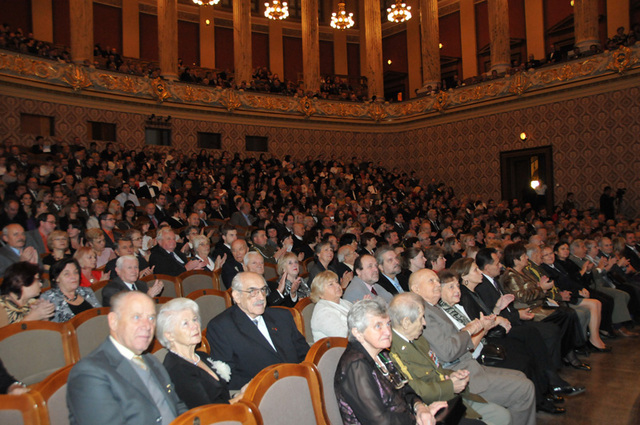 Hosté koncertu věnovaného válečným veteránům