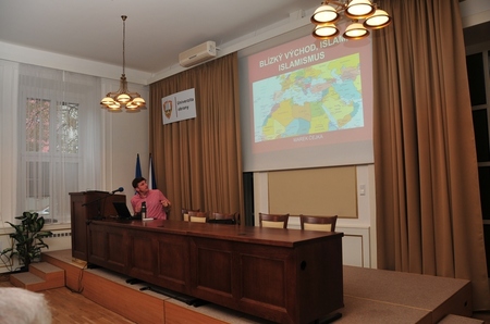 Přednášející doktor Marek Čejka