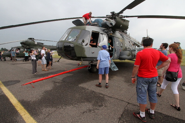 Návštěvníci mohli nakouknout i dovnitř strojů