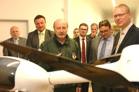 Přesvědčil jsem se o osobitém know-how VTÚ, řekl vicepremiér Bělobrádek