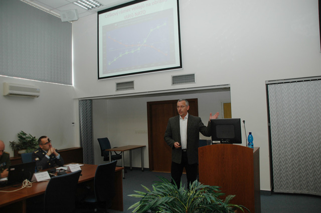 Prezentace brigádního generála v. z. Františka Mičánka