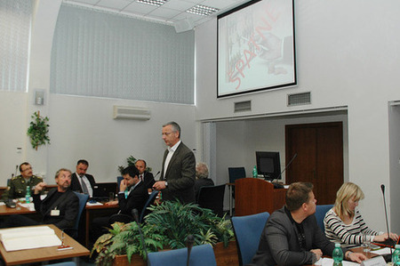 Poslanecký Výbor pro obranu zasedal na Univerzitě obrany